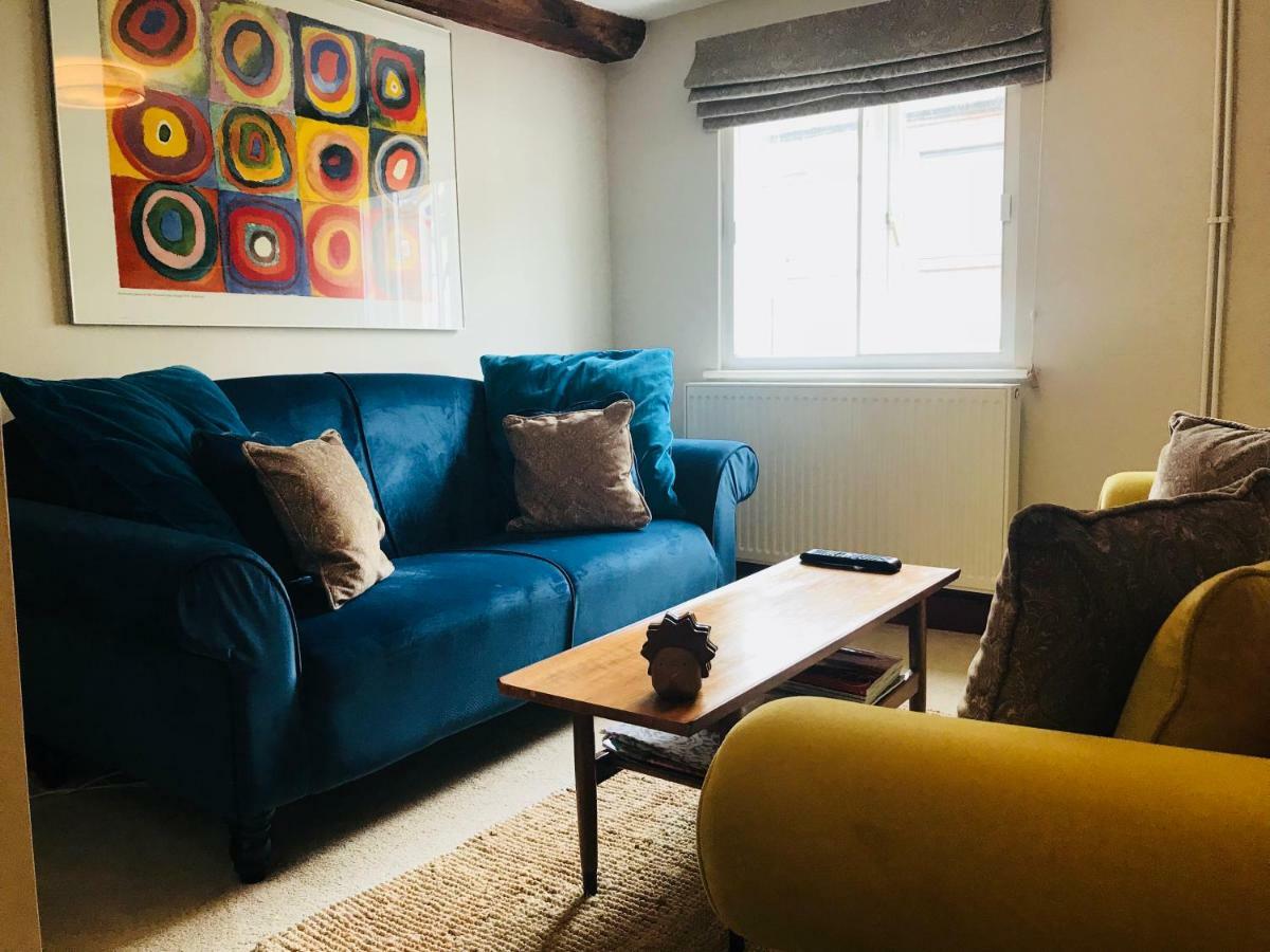 The Old Post Office Apartment *
